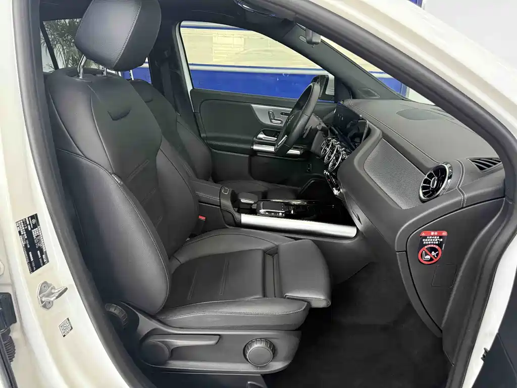 Mercedes-Benz GLA 2022 — фото 9