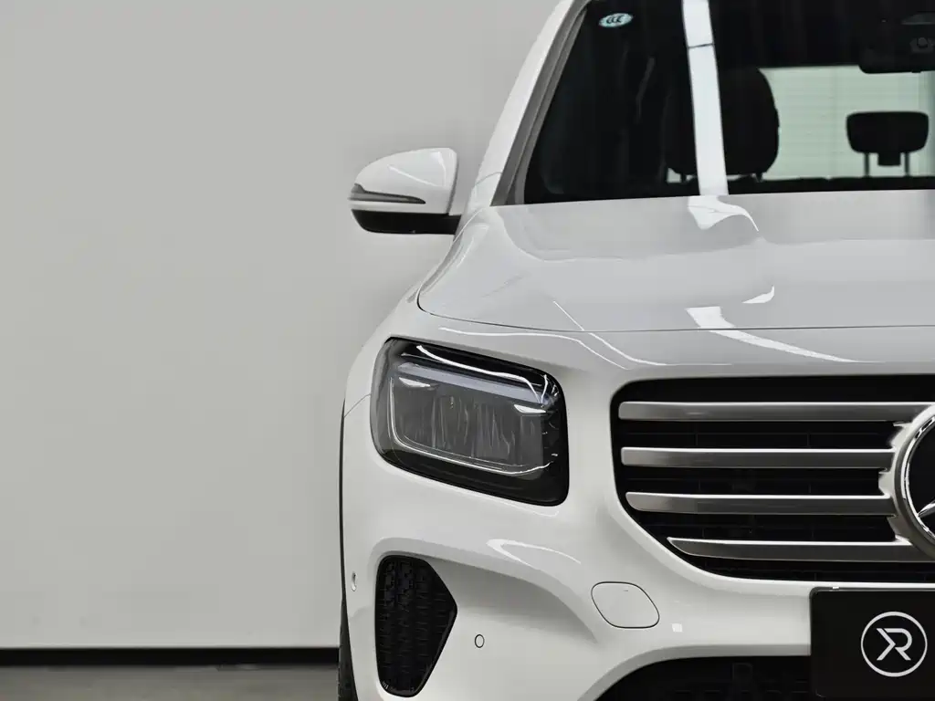 Mercedes-Benz GLB 2024 — фото 30