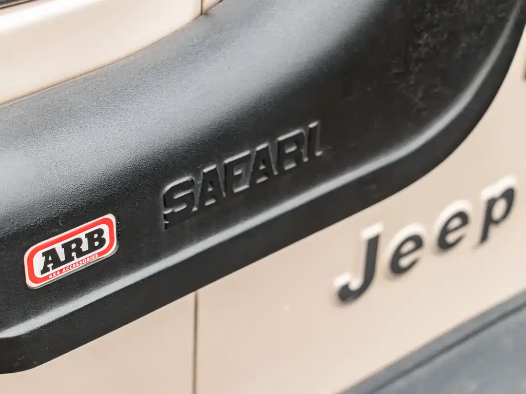 Jeep Wrangler 1995 — фото 10