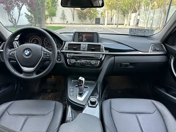 BMW 3 Series 2017