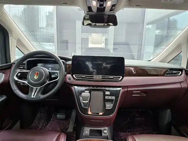 Hongqi HQ9 2023