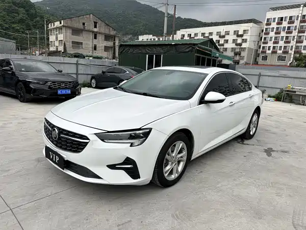 Buick Regal 2021