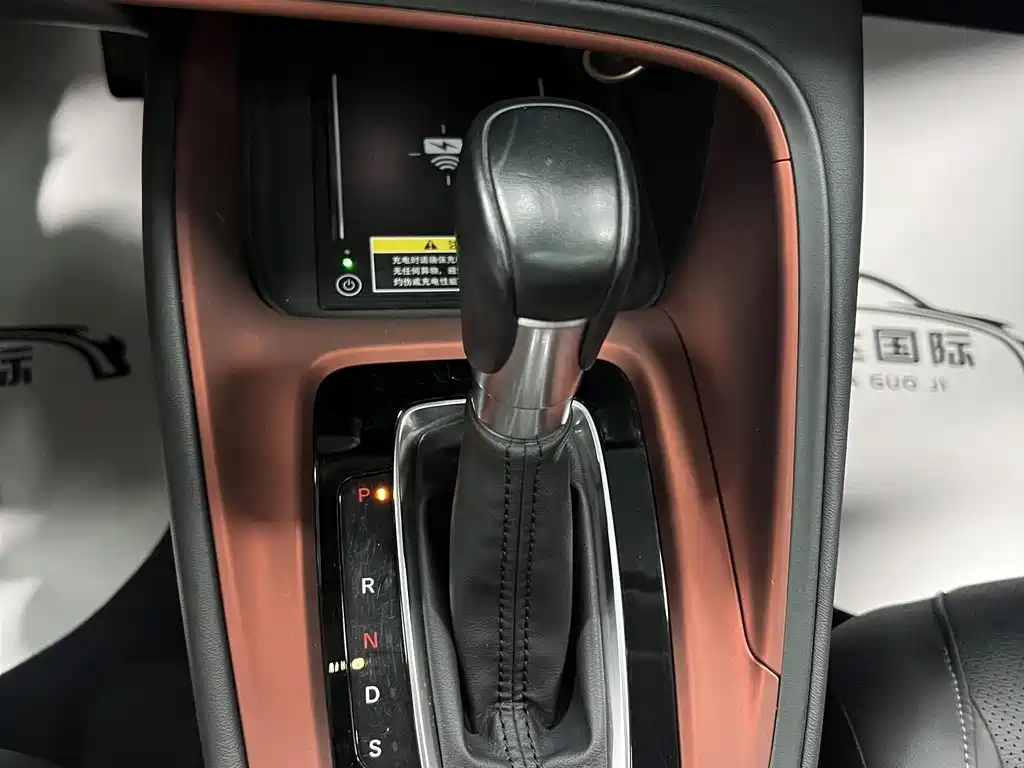 Honda Vezel 2023 — фото 20