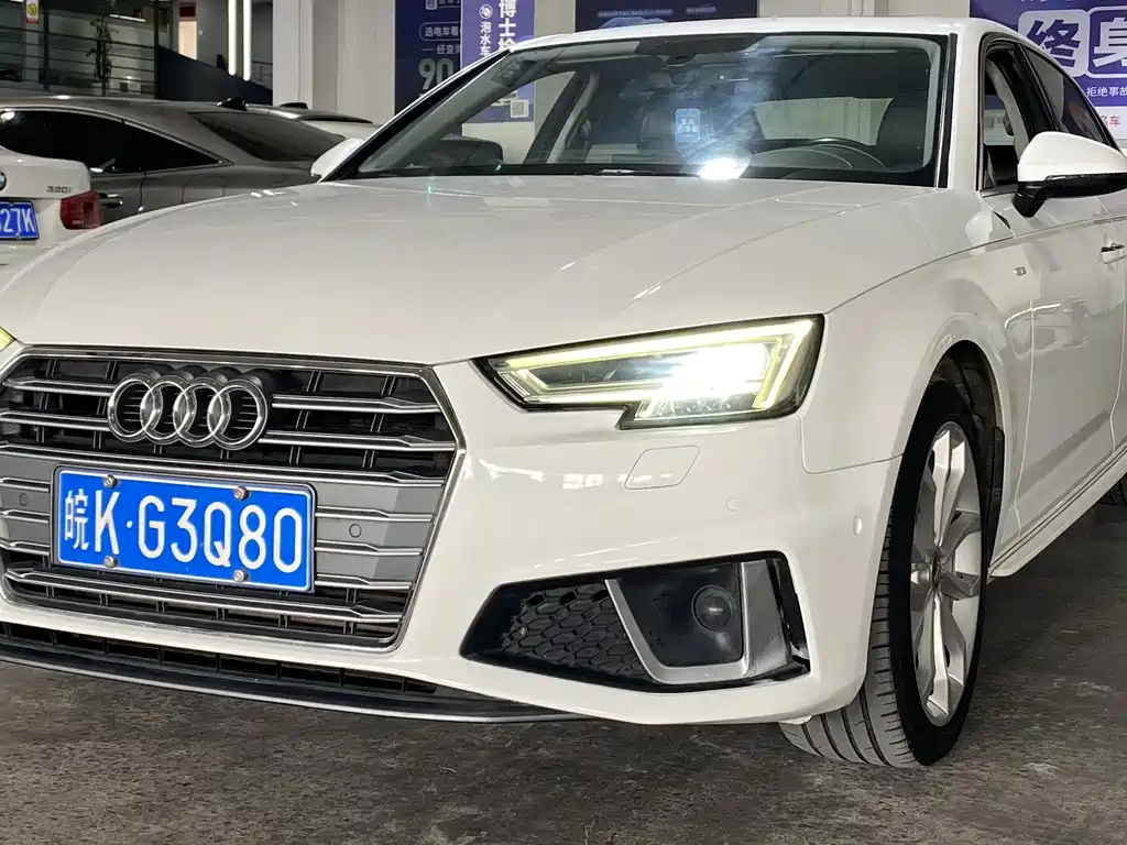 Audi A4L 2019