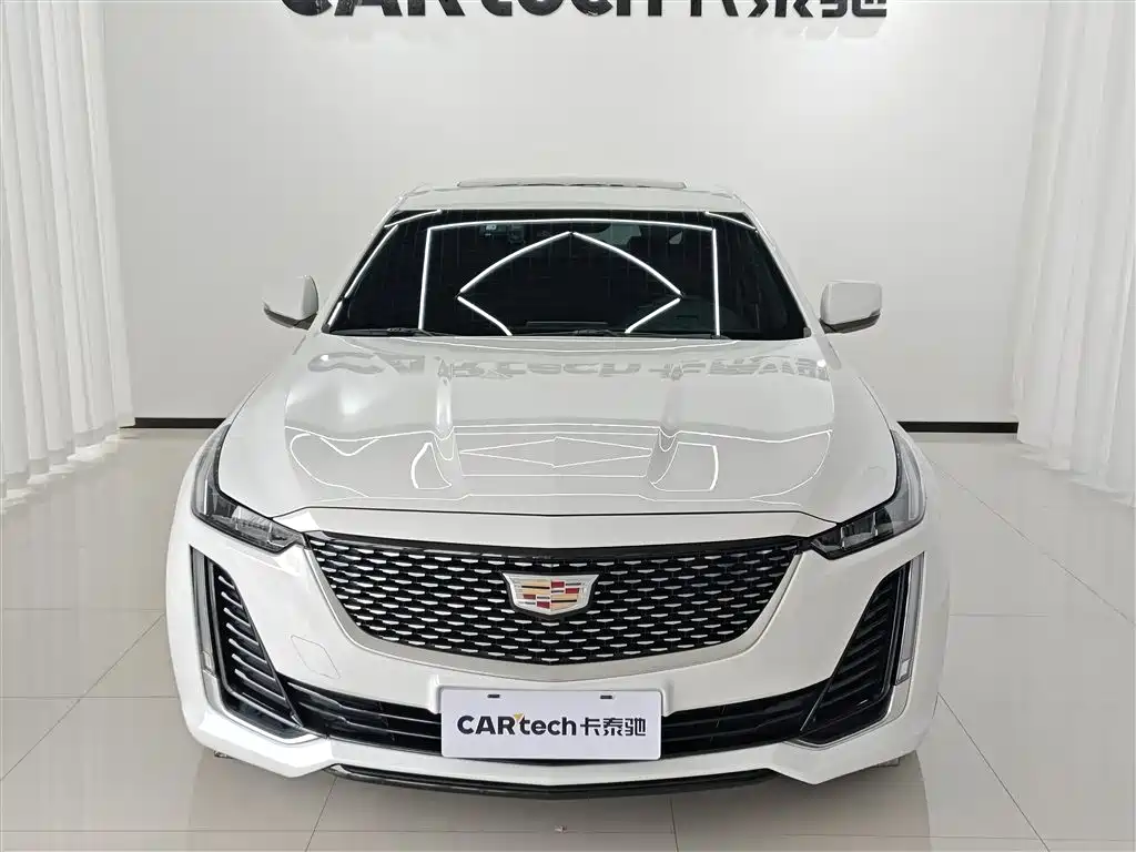 Cadillac CT5 2021 — фото 2