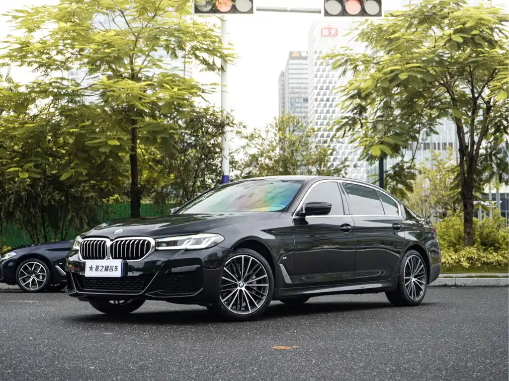 BMW 5 Series 2023