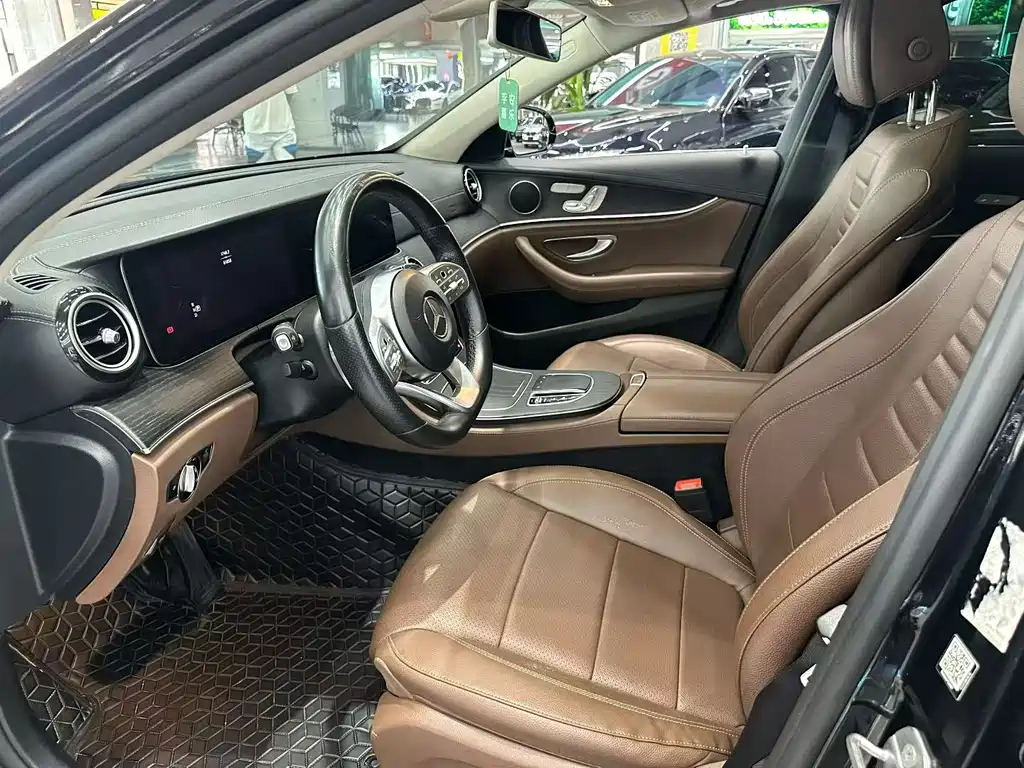 Mercedes-Benz E-Class 2020 — фото 4