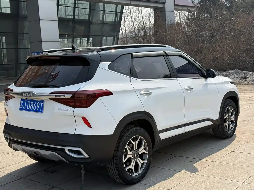 Kia KX3 2023 — фото 21