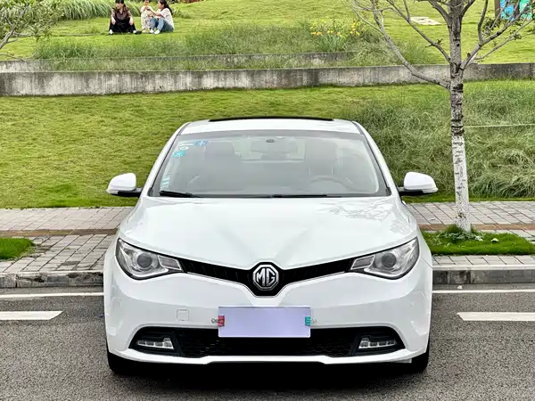 MG GT 2016