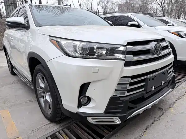 Toyota Highlander 2018