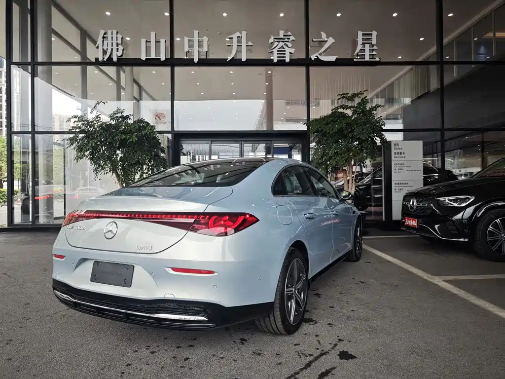 Mercedes-Benz CLA EV 2025 — фото 12