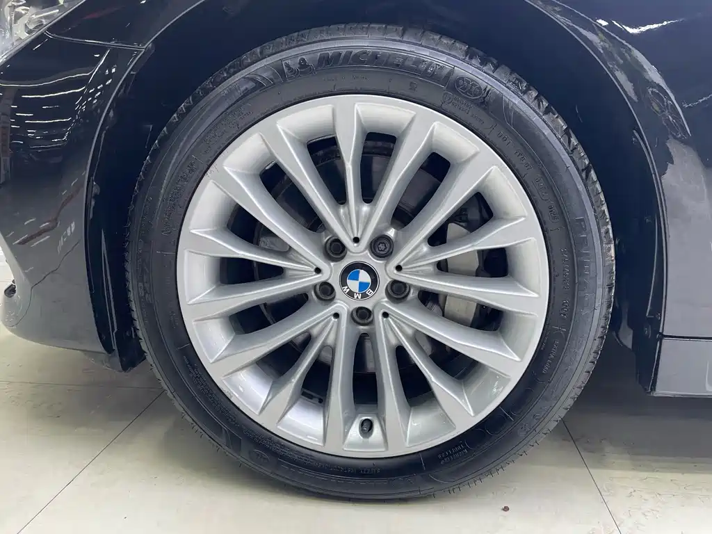 BMW 5 Series 2018