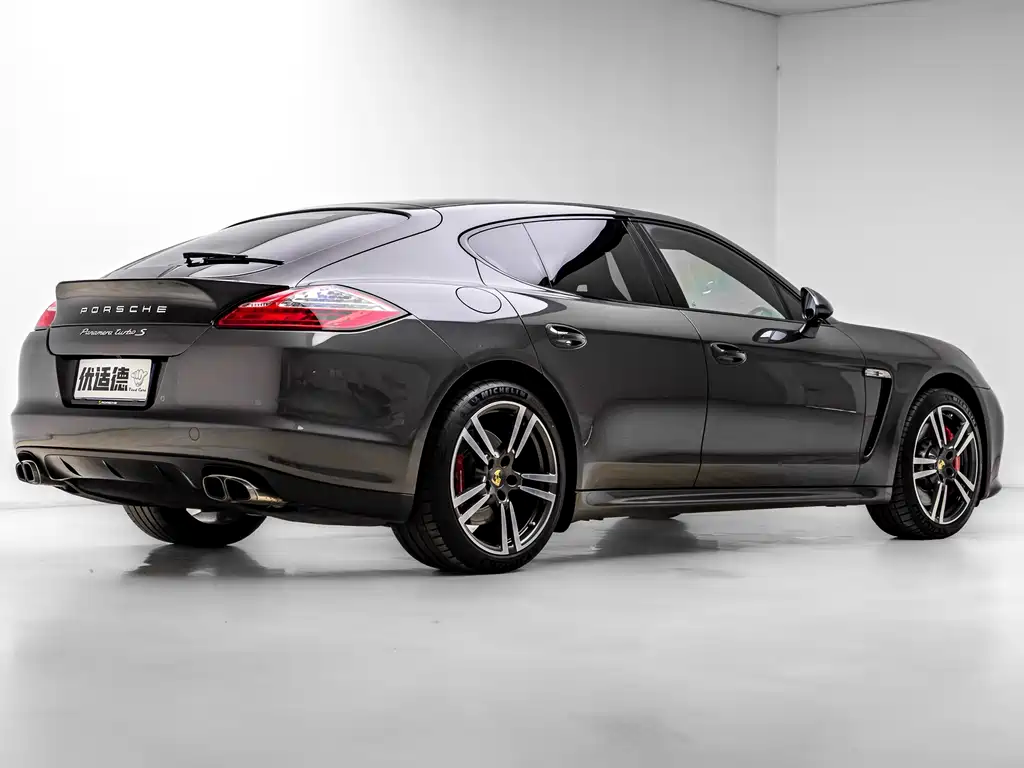 Porsche Panamera 2012 — фото 6