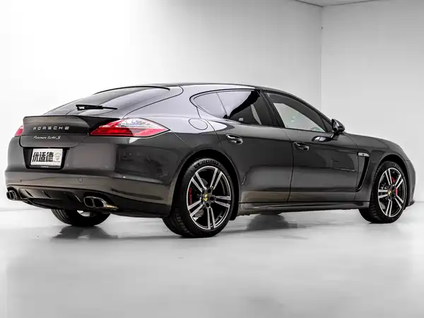 Porsche Panamera 2012