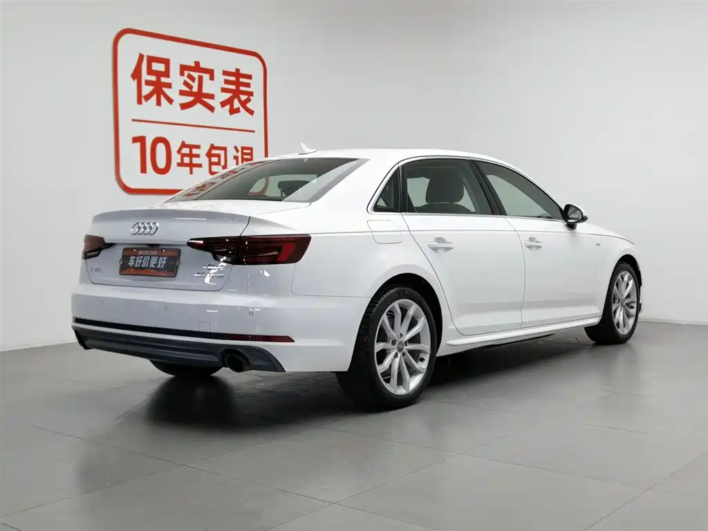 Audi A4L 2018 — фото 2