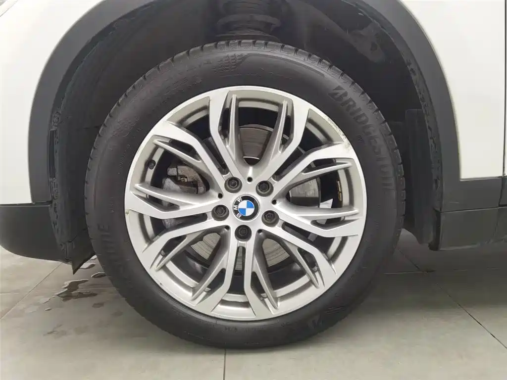 BMW X1 2018 — фото 17