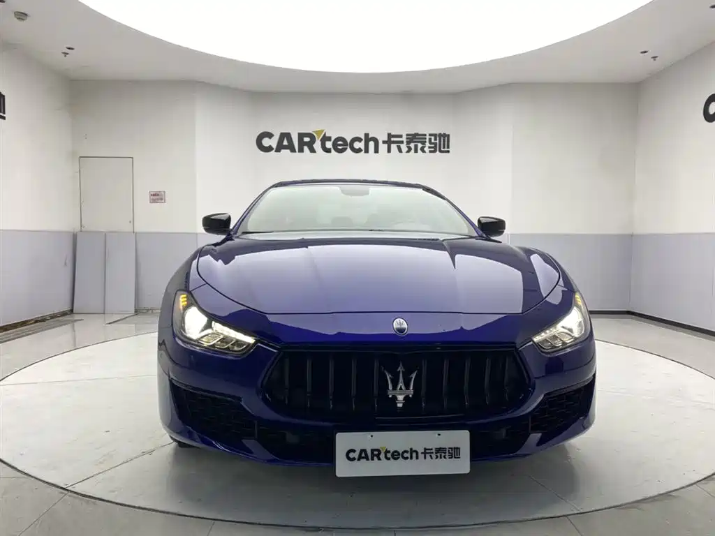 Maserati Ghibli 2022 — фото 3