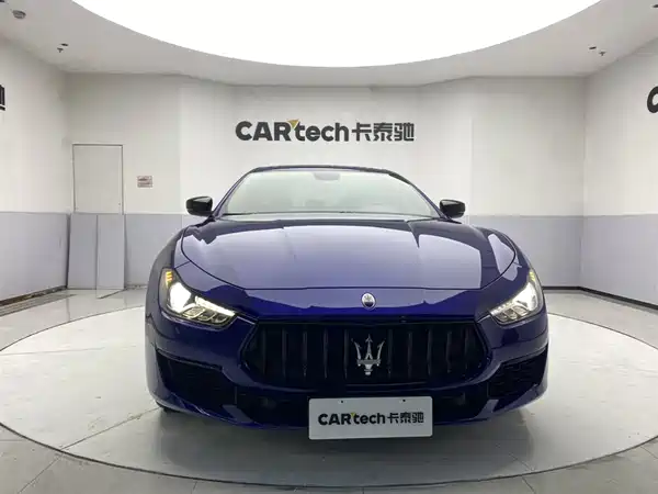Maserati Ghibli 2021