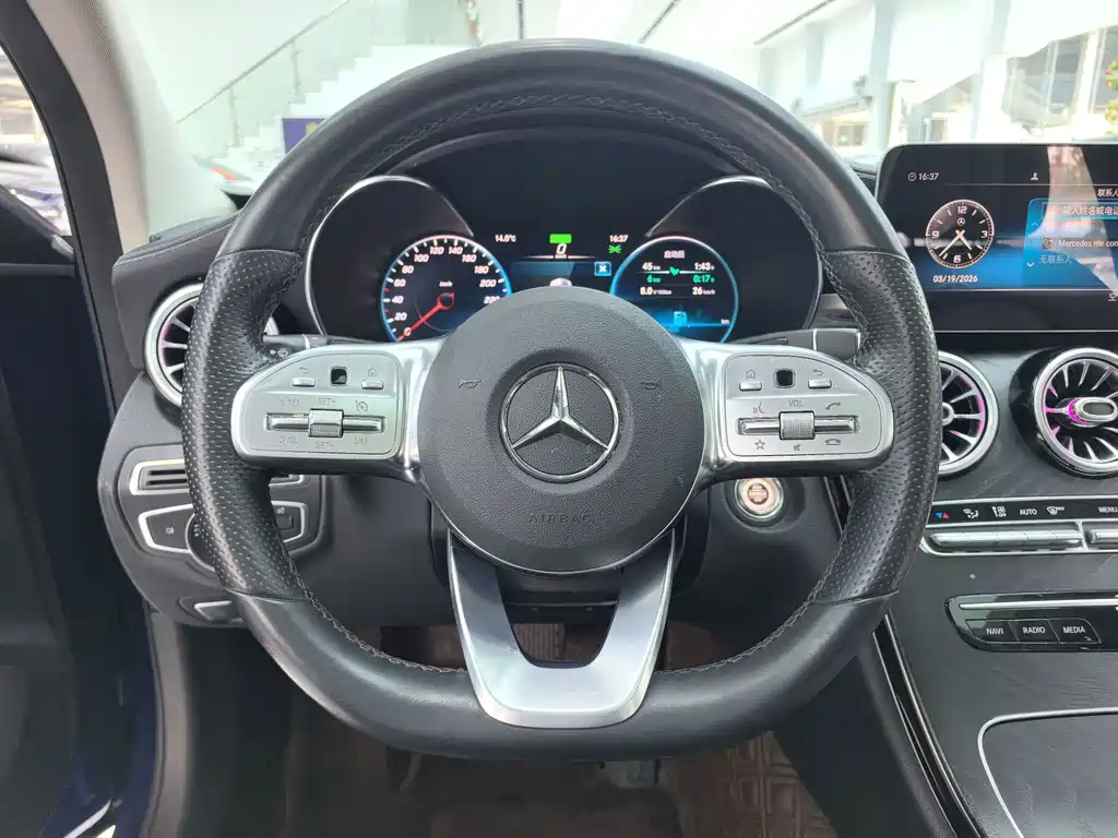 Mercedes-Benz C-Class 2020 — фото 6