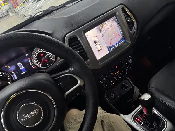 Jeep Compass 2017
