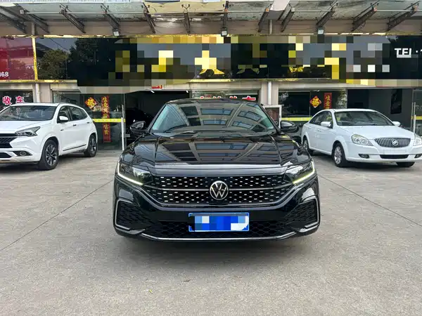 Volkswagen Passat 2022