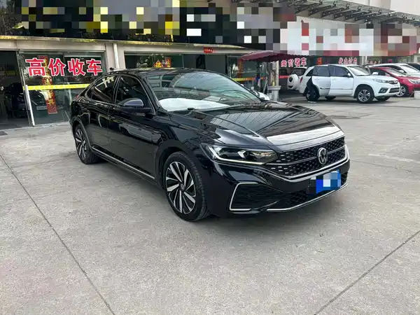 Volkswagen Passat 2022