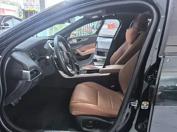 Jaguar XEL 2024