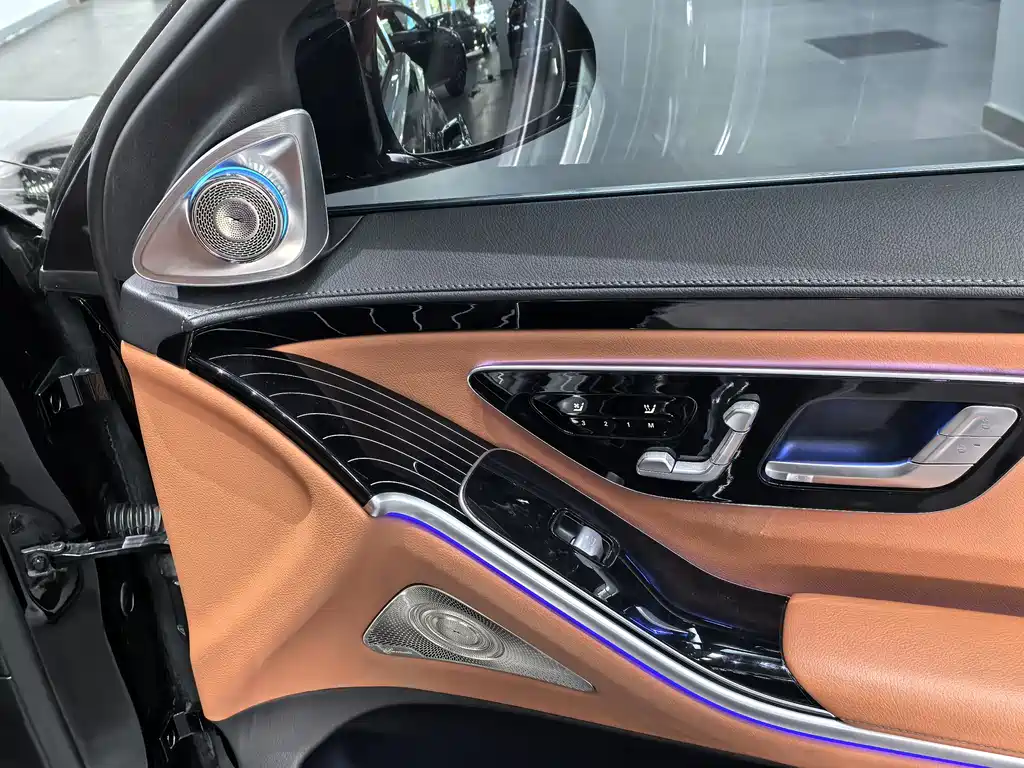 Mercedes-Benz S-Class 2023 — фото 18