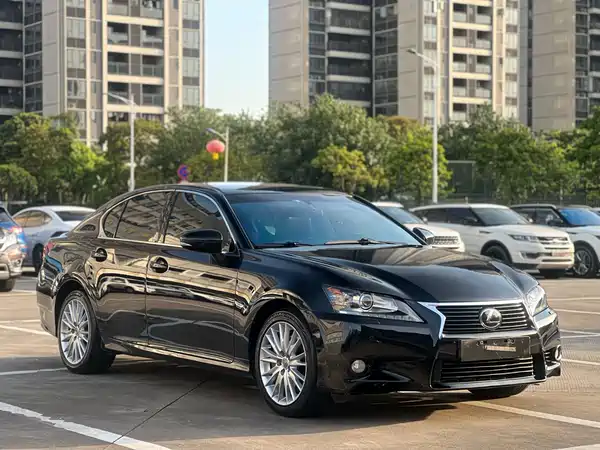 Lexus GS 2015