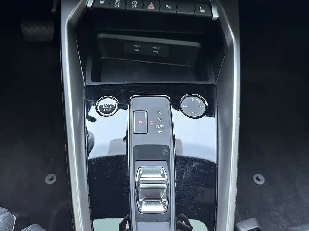 Audi A3 2022 — фото 15