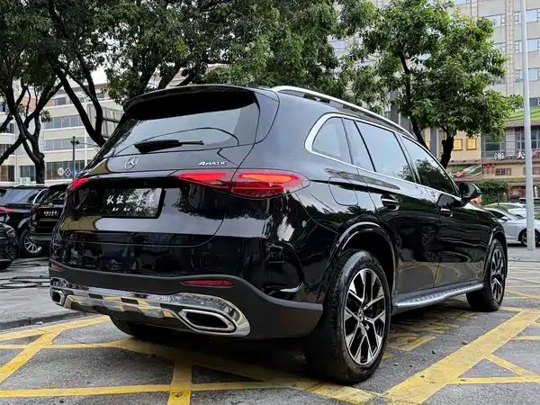 Mercedes-Benz GLC 2024