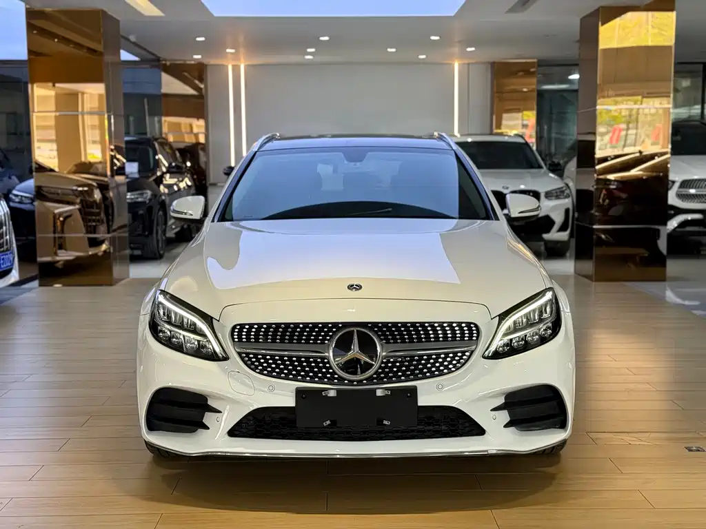 Mercedes-Benz C-Class 2019 — фото 2