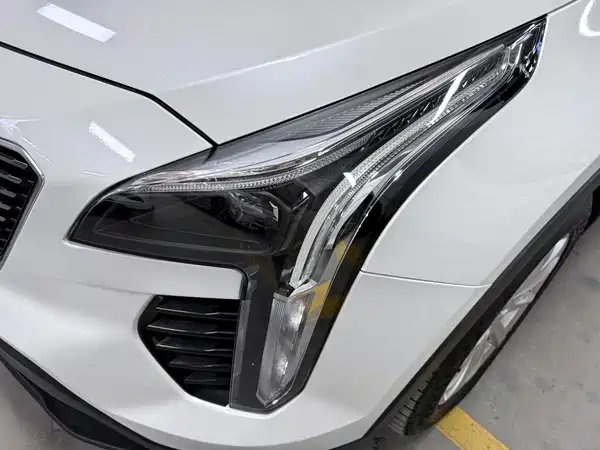 Cadillac XT4 2021