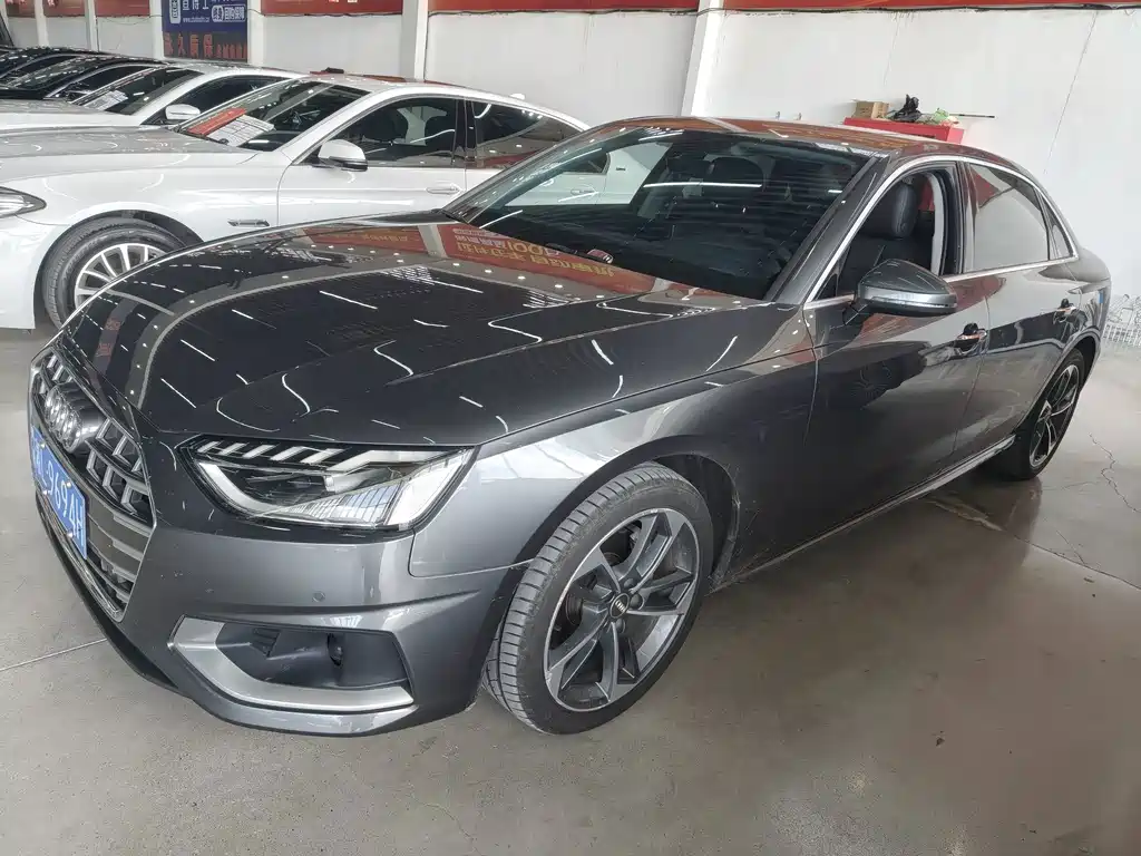 Audi A4L 2021