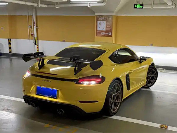 Porsche 718 2024