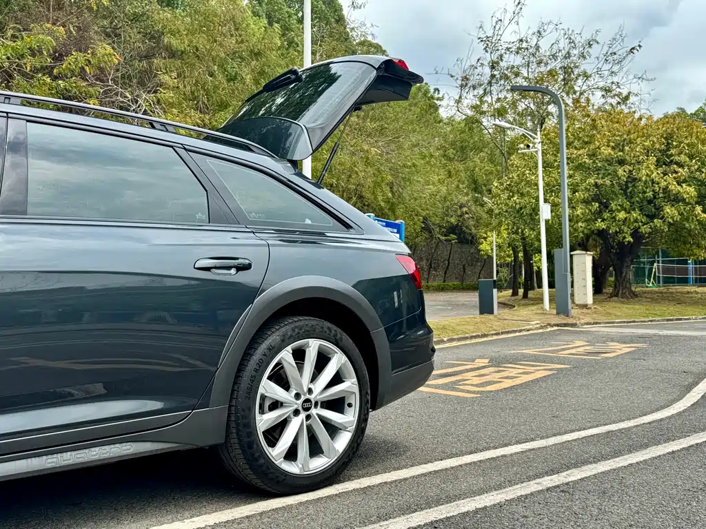 Audi A6 2022 — фото 28