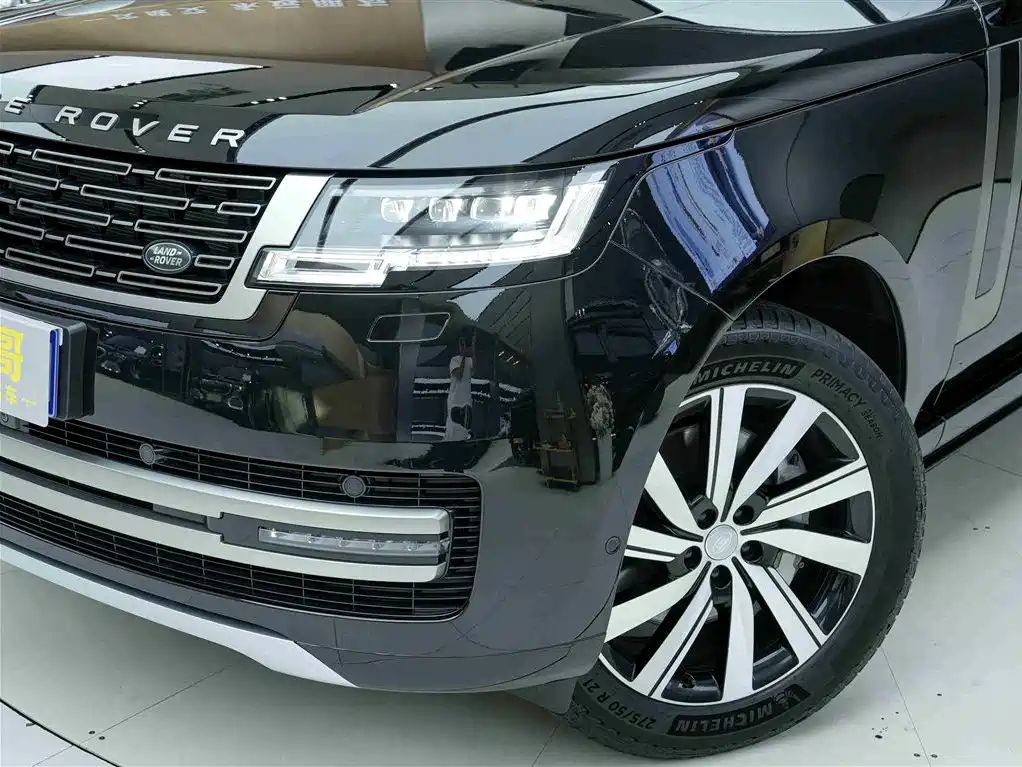 Land Rover Range Rover 2025 — фото 24