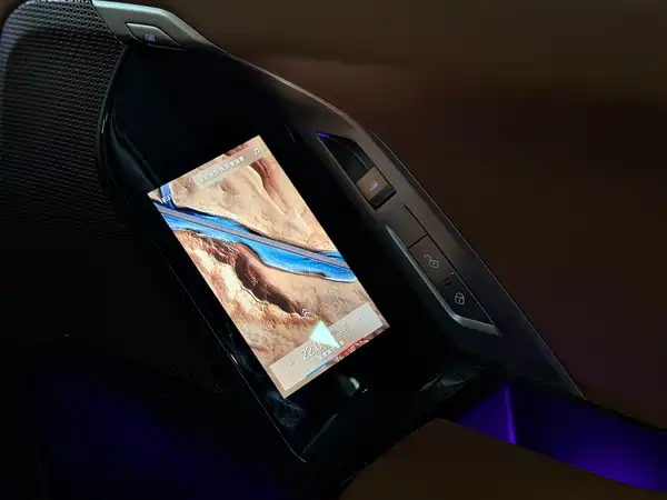 BMW i7 2023