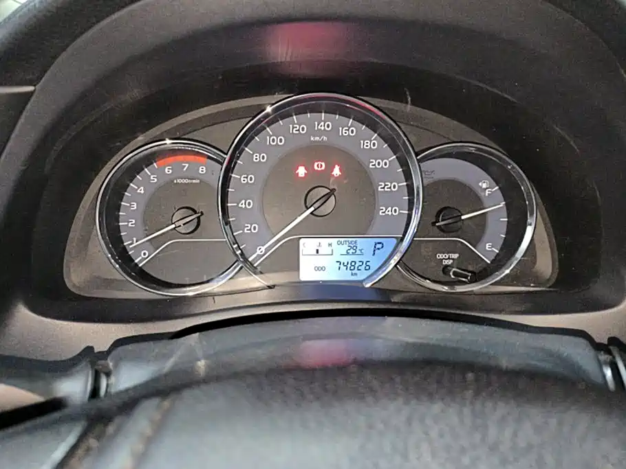 Toyota Corolla 2018 — фото 14