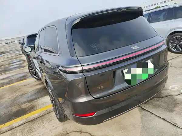 Li Auto L9 2025