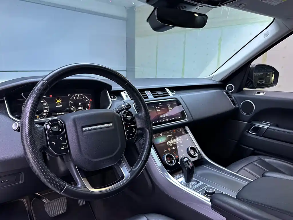 Land Rover Sport 2019 — фото 13