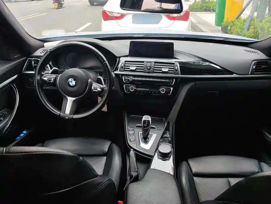 BMW 3 Series GT 2020 — фото 12