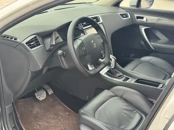 DS 5LS 2014