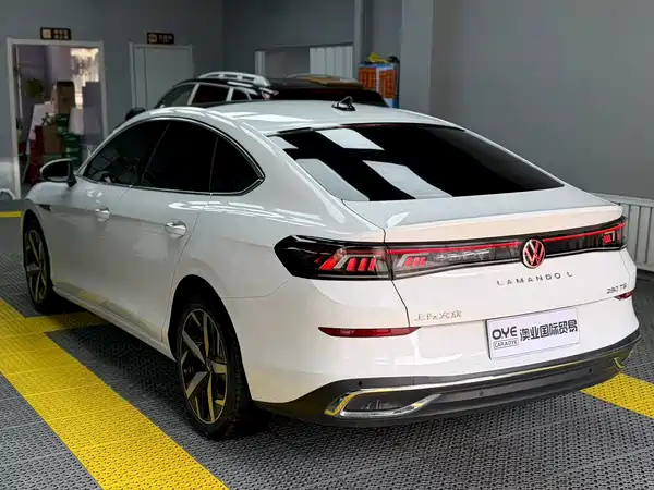 Volkswagen Lamando 2023