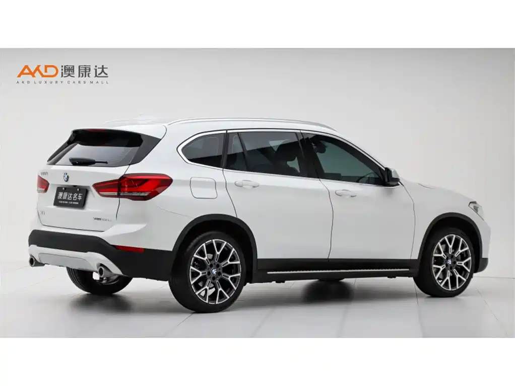 BMW X1 2023 — фото 3