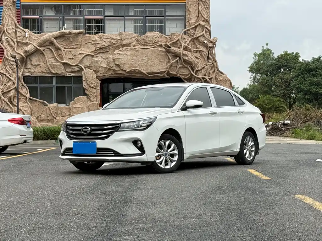 GAC Motor Trumpchi GA4 2018 — фото 1