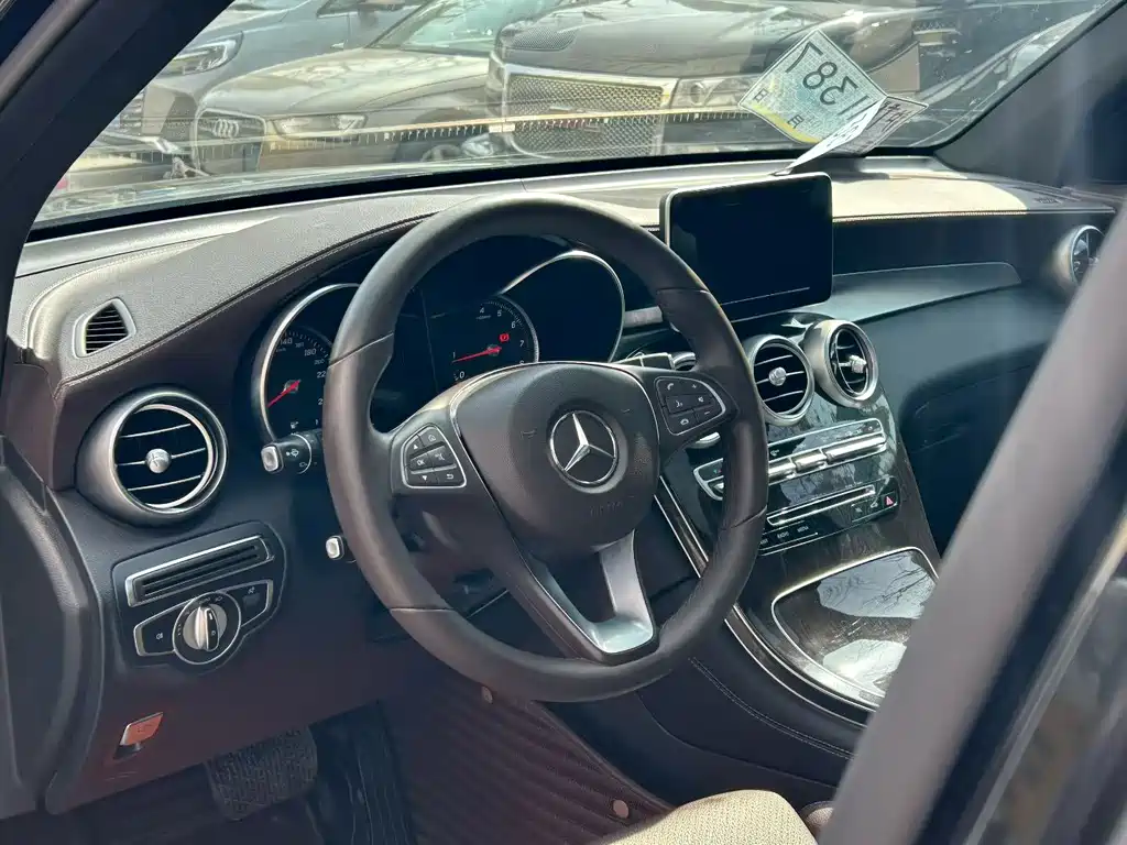 Mercedes-Benz GLC 2018