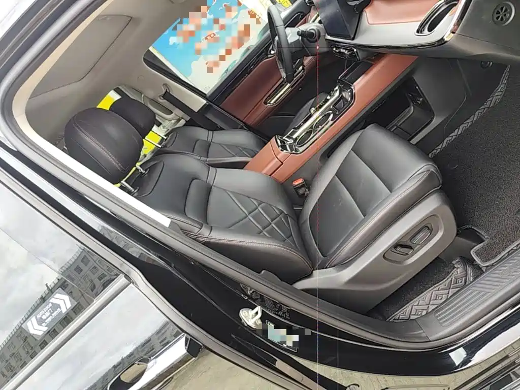 GAC Trumpchi E8 PHEV 2025 — фото 25