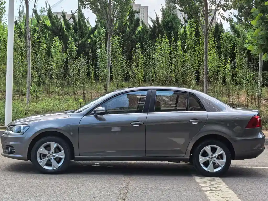 Volkswagen Bora 2014