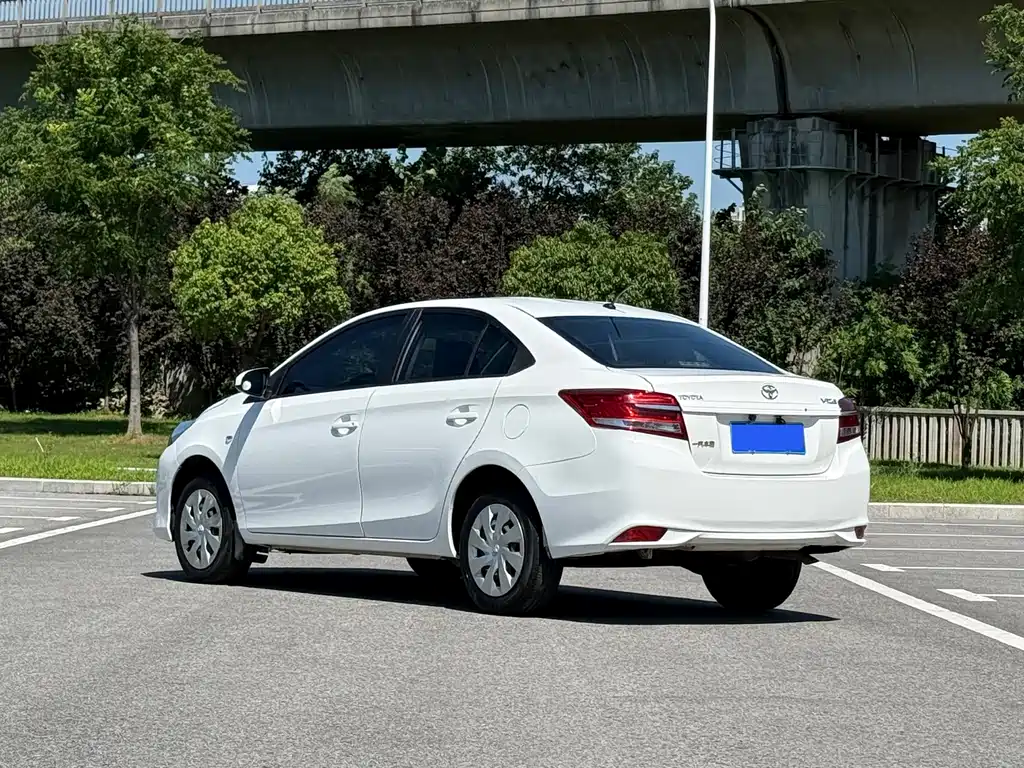 Toyota Vios 2019 — фото 27